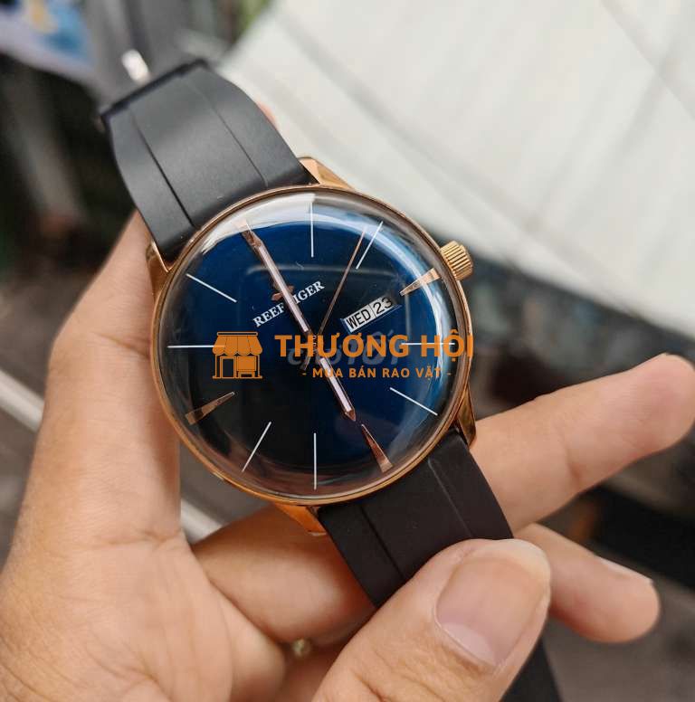 Đồng hồ Đức size 40mm kính co g chính hãng