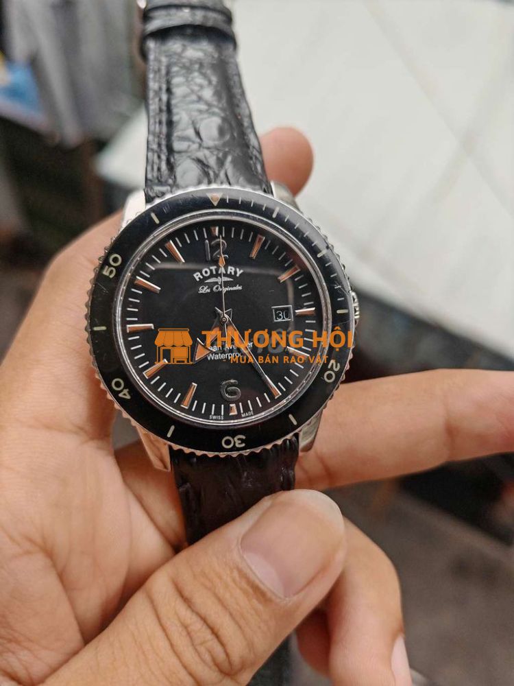 Đồng hồ Rotary size 40 kính saphia chính hãng thụy