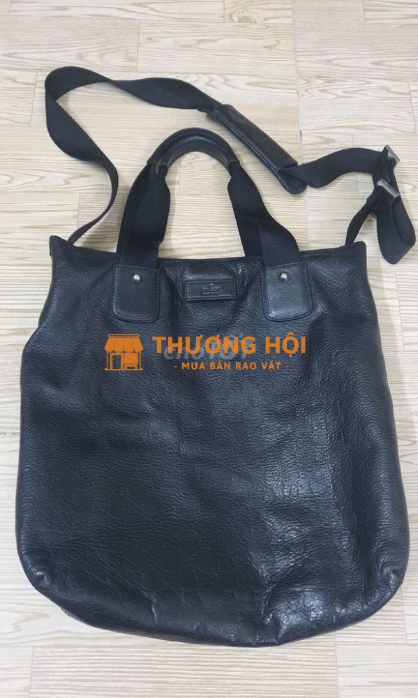 Túi đeo chéo Gucci da thật
