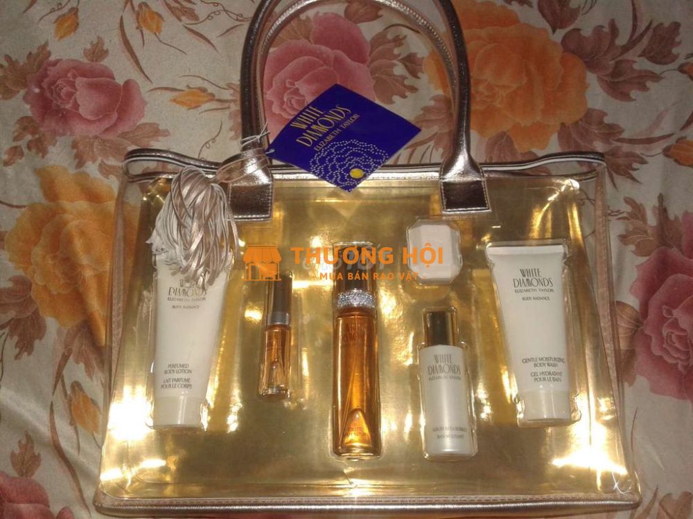 Bộ nước hoa Elizabeth Taylor 7 món xách tay Mỹ