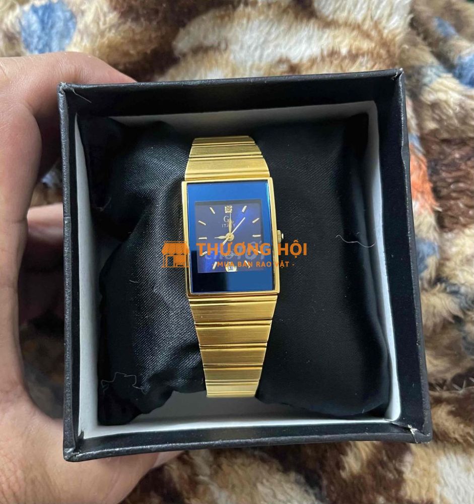 Đồng Hồ GA Valentino tank Pin.