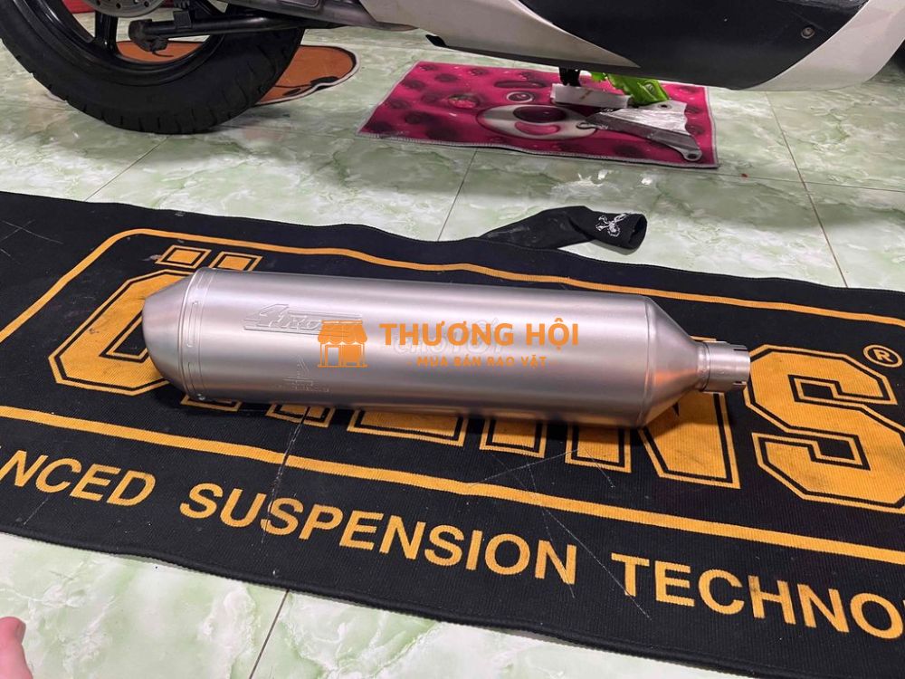 4r 208 chính hãng real