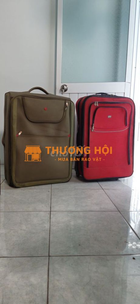 Bán Vali to đùng có bánh xe tiện lợi 950k/2 cái