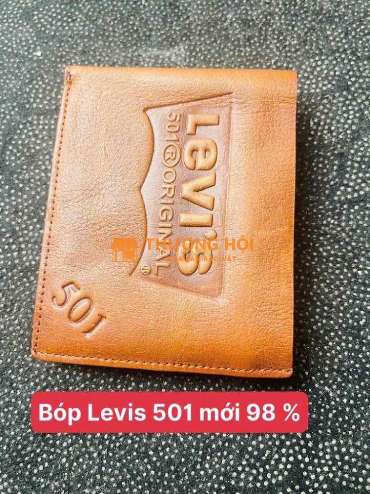 Ví da bò Levis’s chính hãng mới 98%