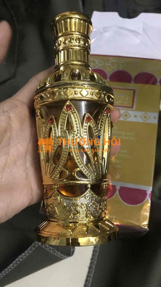 còn chai tinh dầu đubai