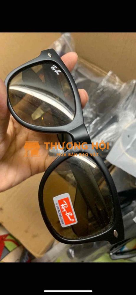 kính si sale kèo thơm phức như nước hoa