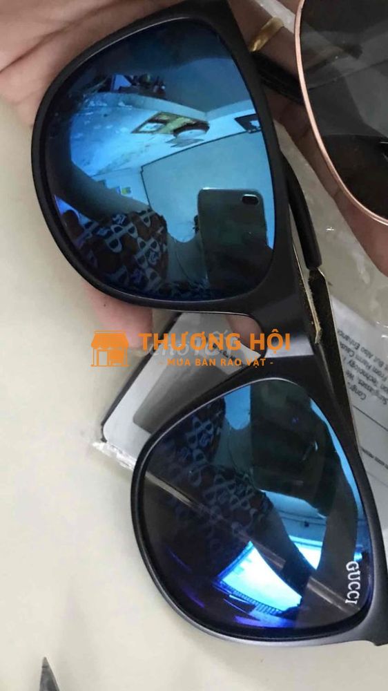kính si độ mới 93% cáo nha kèo thoem như nước hoa