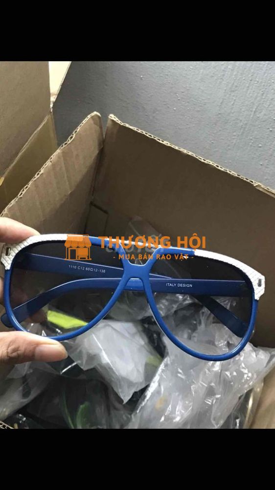 kính si đi ngày đi đêm đc kèo thơm như nước hoa