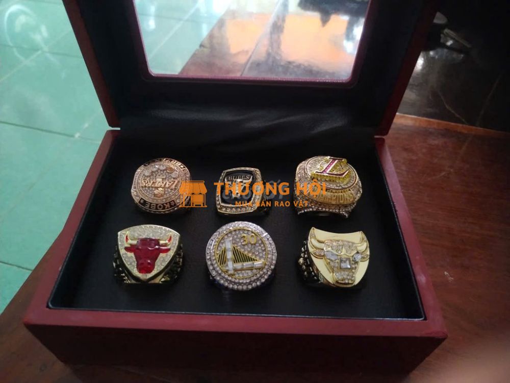 nhẫn ngoại đúc đặc ny 19,5