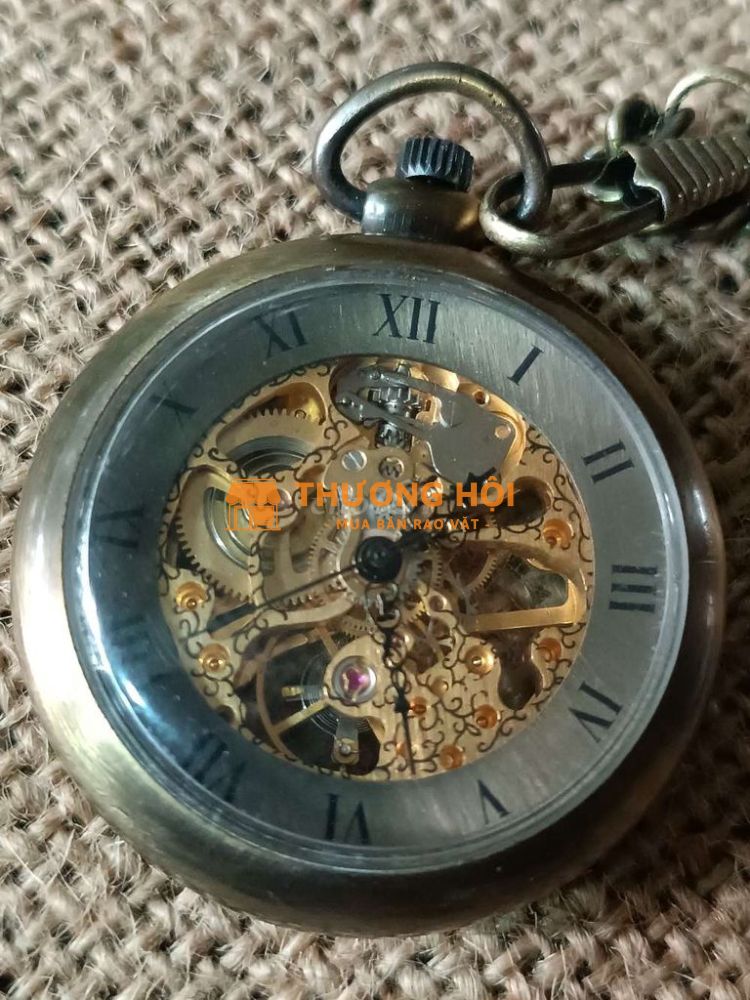 Đồng hồ quý nhật, cơ cót, hoạt động bình thường