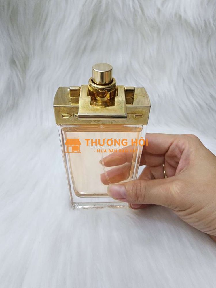 Nước hoa Nữ dành cho cô Nàng thích sự hiện đại