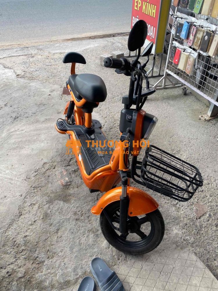 xe điện newbeer đi ok