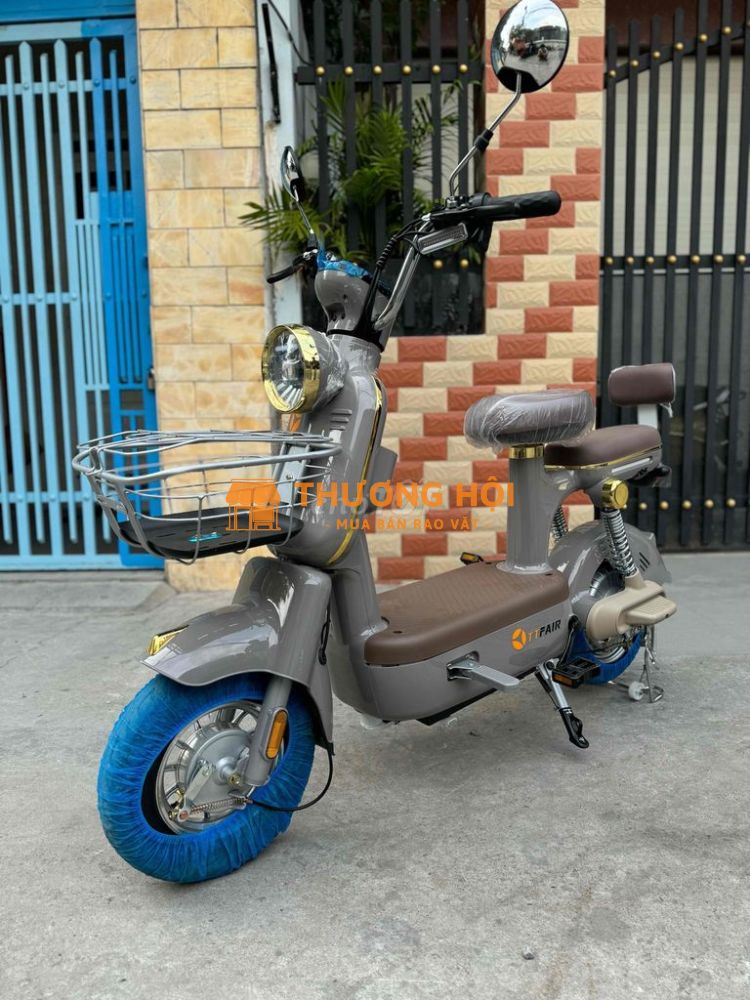 VEKA I8 MỚI 100% BH 1 NĂM