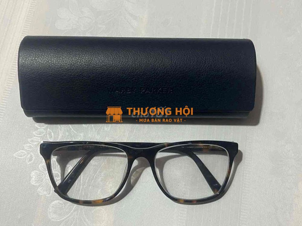 Gọng Kính Warby Parker của Mỹ