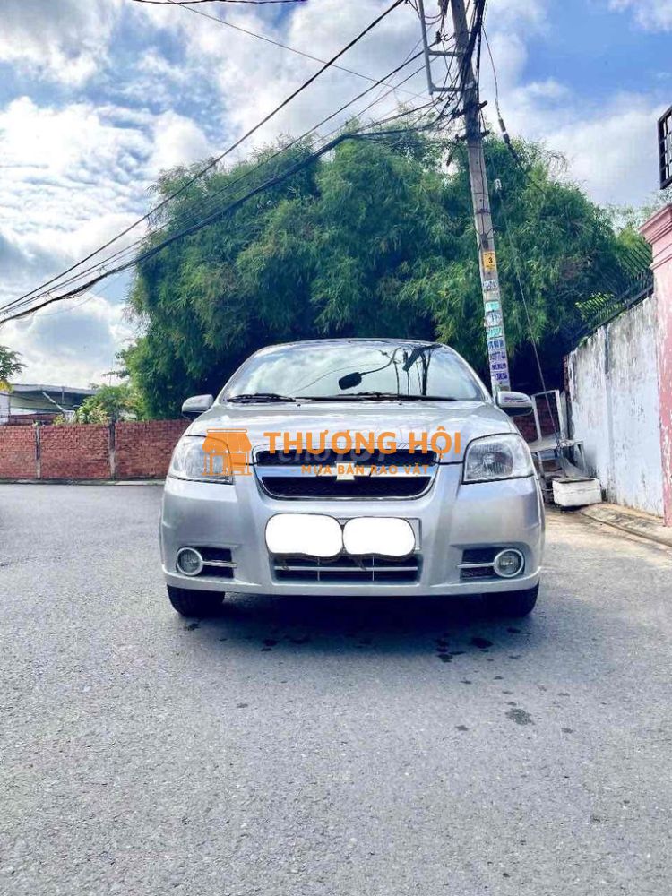 Xã lỗ Aveo 2011 - 80000 km. thương lượng mạnh