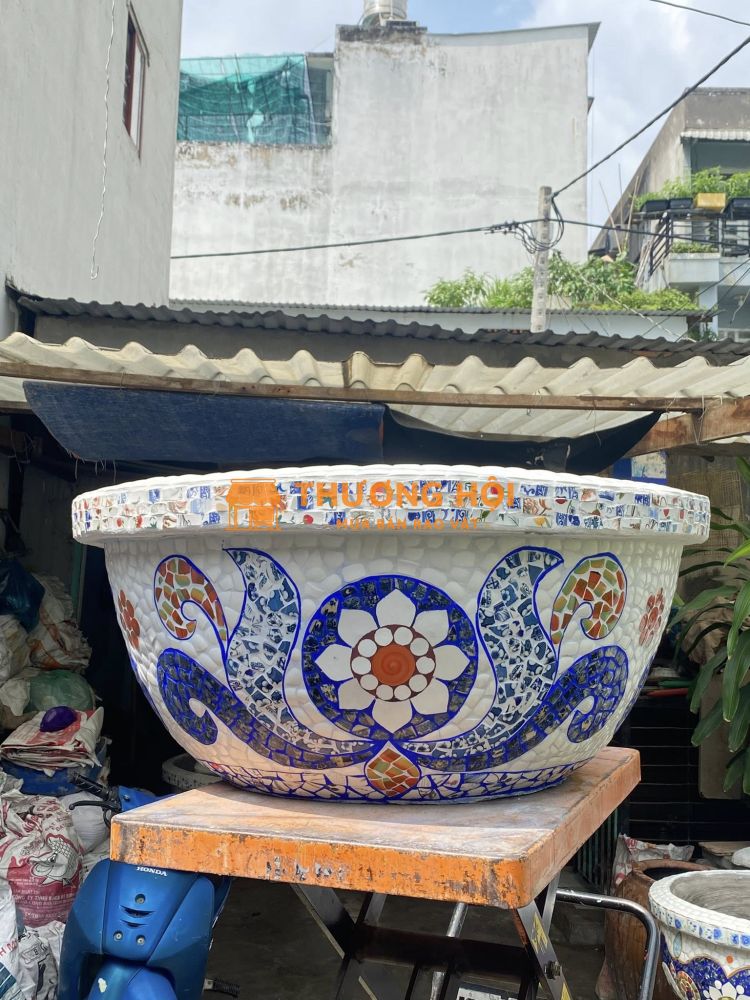 Chậu đắp tay cẩn miểng chén dĩa, thủ công mỹ nghệ Thủ Đức - Tphcm