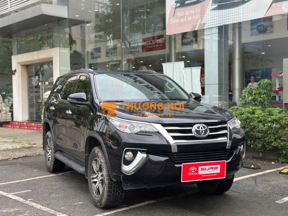 Fortuner dầu tự động 1 chủ mua mới (GIÁ CÒN GIẢM)