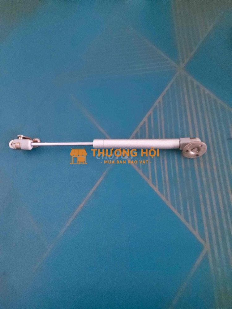 CÂY THUỶ LỰC NÂNG YÊN XE MÁY