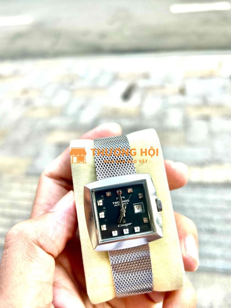Bán gấp chiếc Auto Thuỵ Sĩ chỉ 1/4 giá thị trường