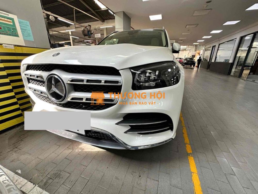 Mercedes Benz GLS 450 trắng kem siêu lướt