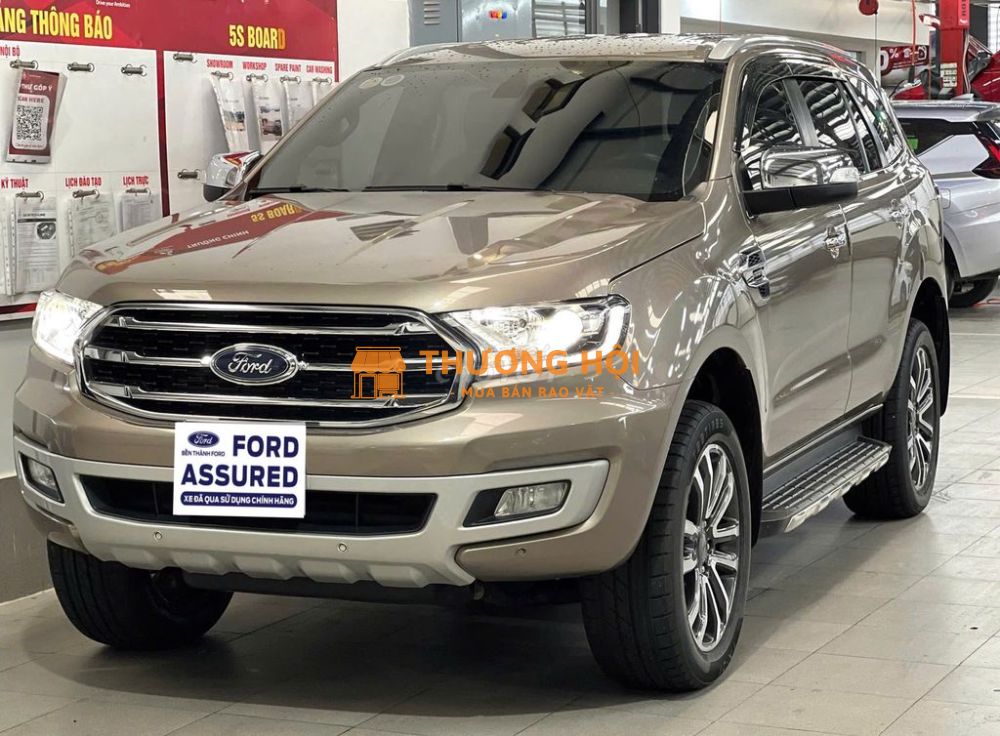 Ford Everest 2018 1 cầu - Chính Hãng - Vay 70%