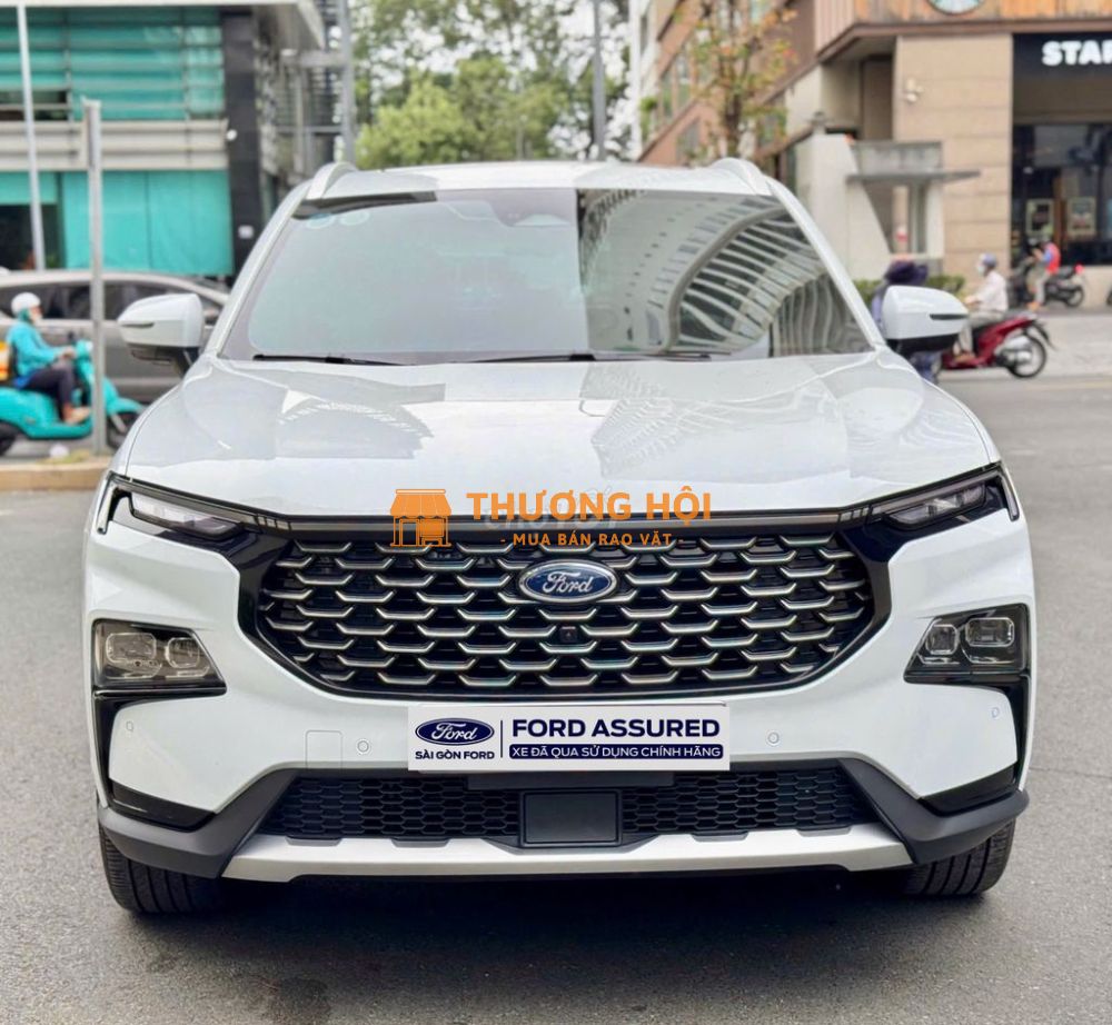 Ford Territory Titanium X 17.000KM Hỗ Trợ Vay 70%