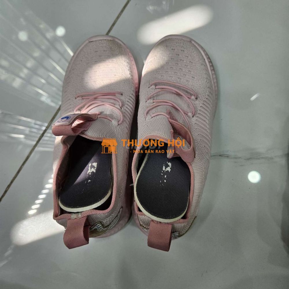 Giày bitis cho bé nữ size 31