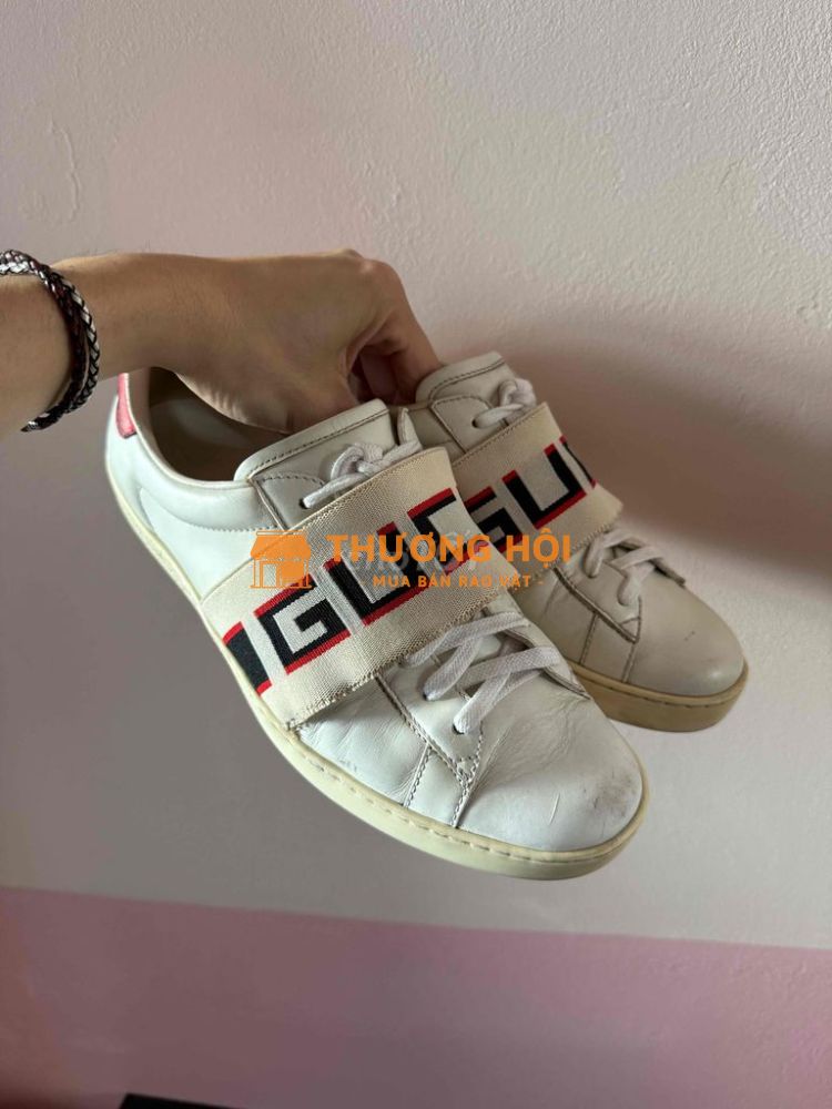 giày sneaker gucci trap size 6.5G 41 mới trên 90%