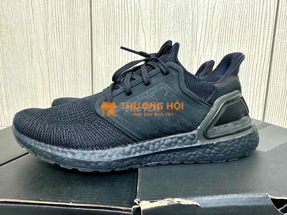Giày ADIDAS ULTRA BOOST 20 TRIPLE BLACK 41-1/3