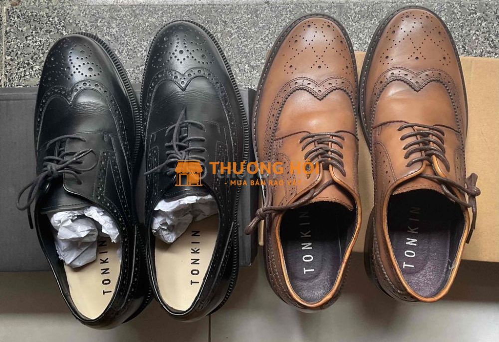 Hai đôi size 40, Giày đen 600k, giày nâu 1000k,