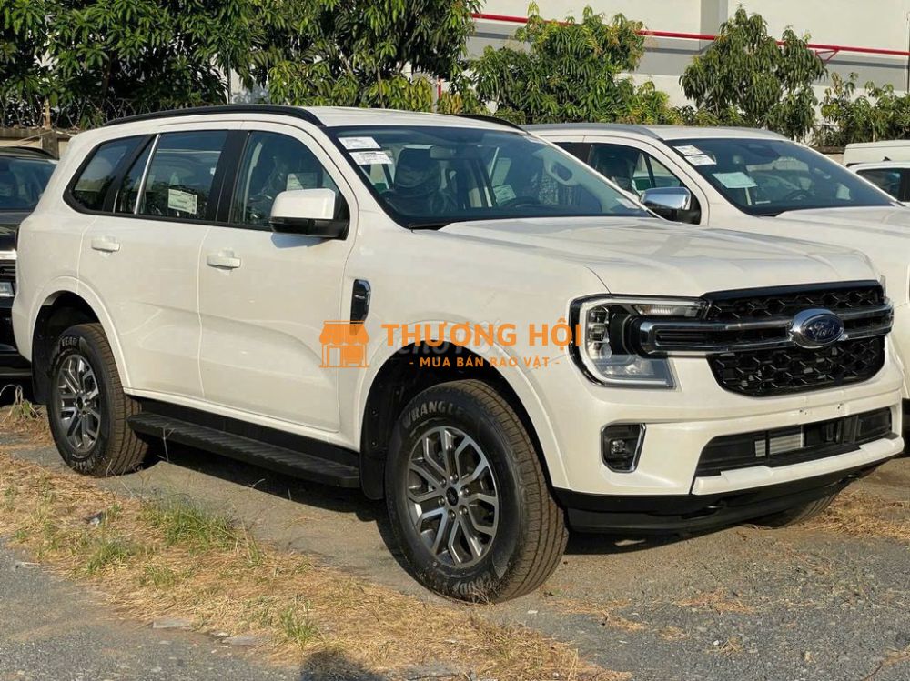 Ford Everest 2025 Ambiente 2.0L 4x2 AT