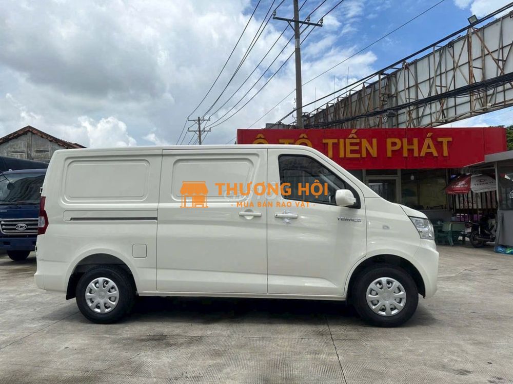 - Xe tải TERACO VAN V6 2 chỗ KHUYỄN MÃI TỐT