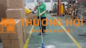tuyển tạp vụ phụ dọn dẹp sắp xếp cửa hàng và phụ kho kiểm hàng.