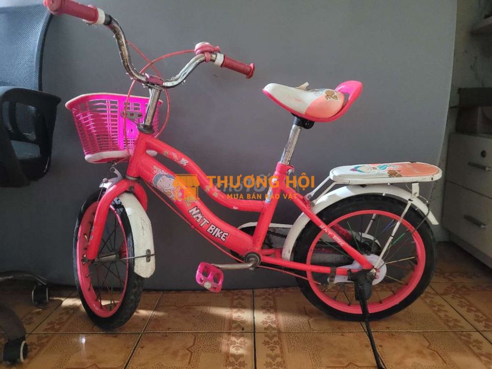 xe đạp bé gái