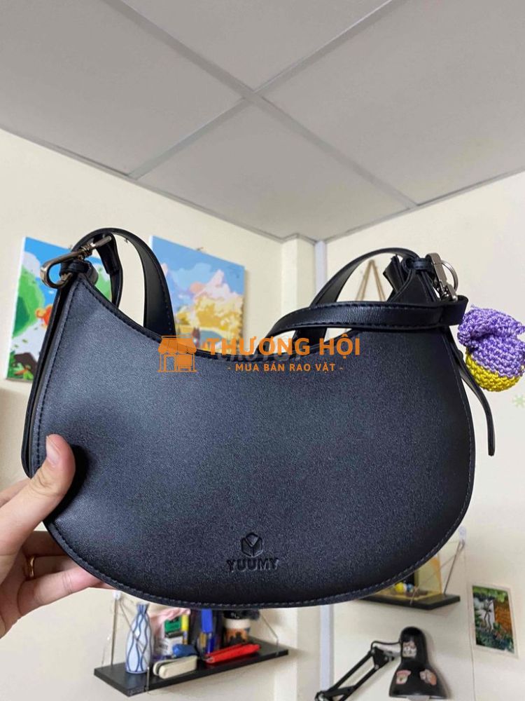 túi xách yummy đen mới
