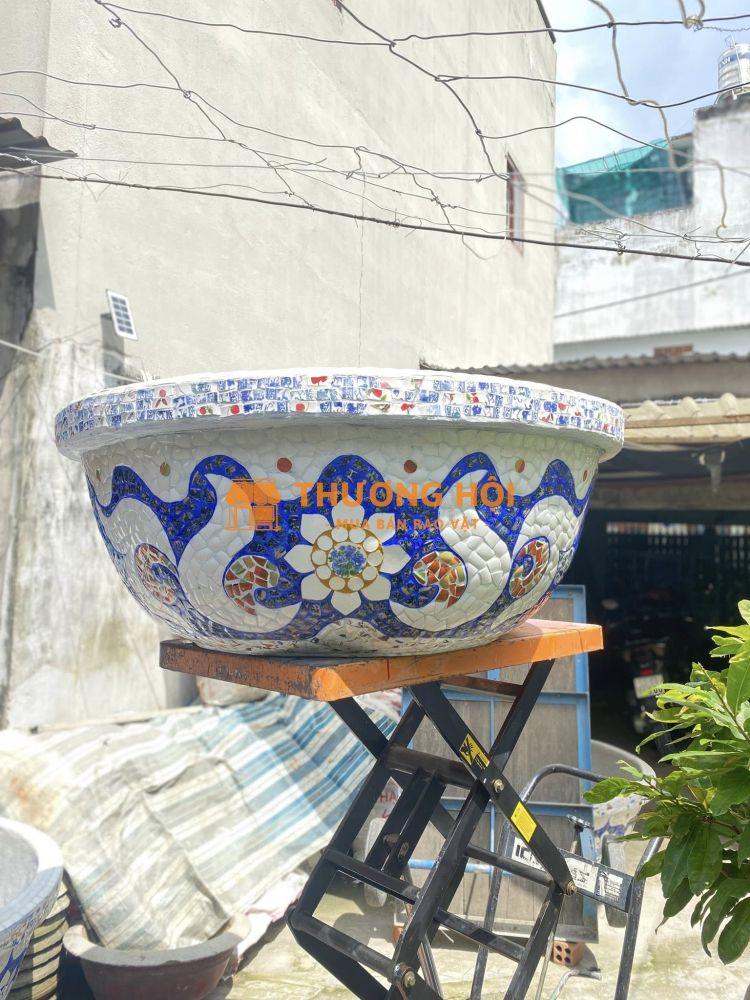 chậu thủ công xi măng , đắp rồng phụng đẹp mắt