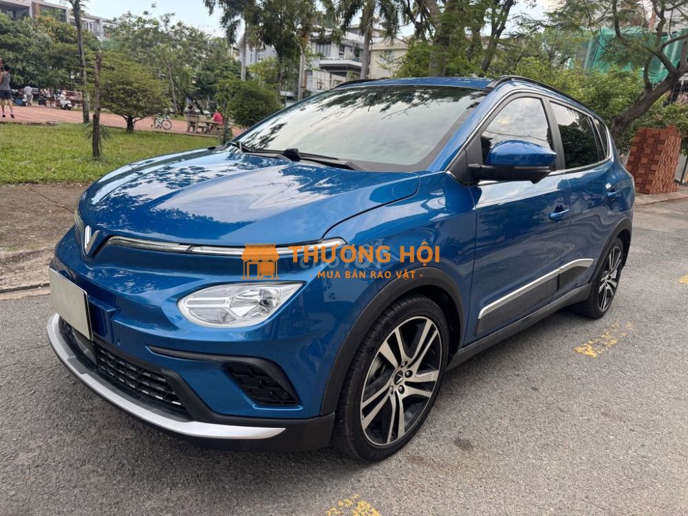 VFe34, biển TPHCM, RẤT MỚI, thuê pin tiên phong