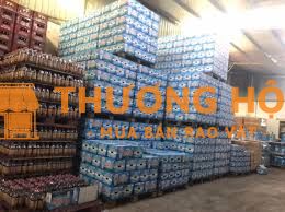 Cần tuyển gấp 3 nam lái xe tải phân phối đồ uống tại Hà Đông