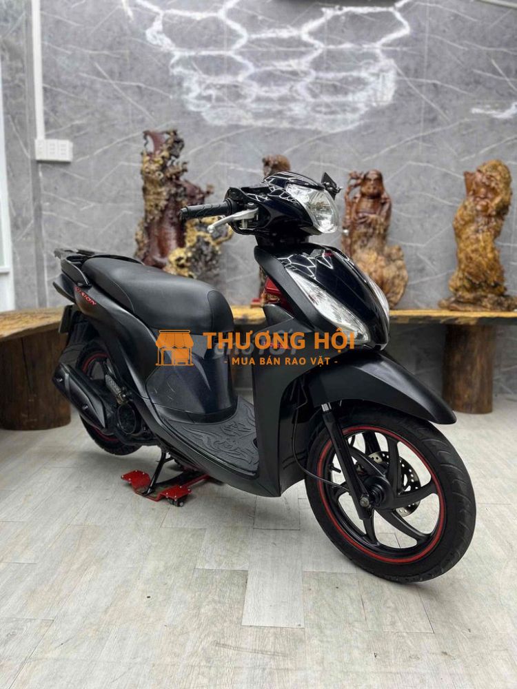 Vision đẹp, máy êm thì thầm bao vọt