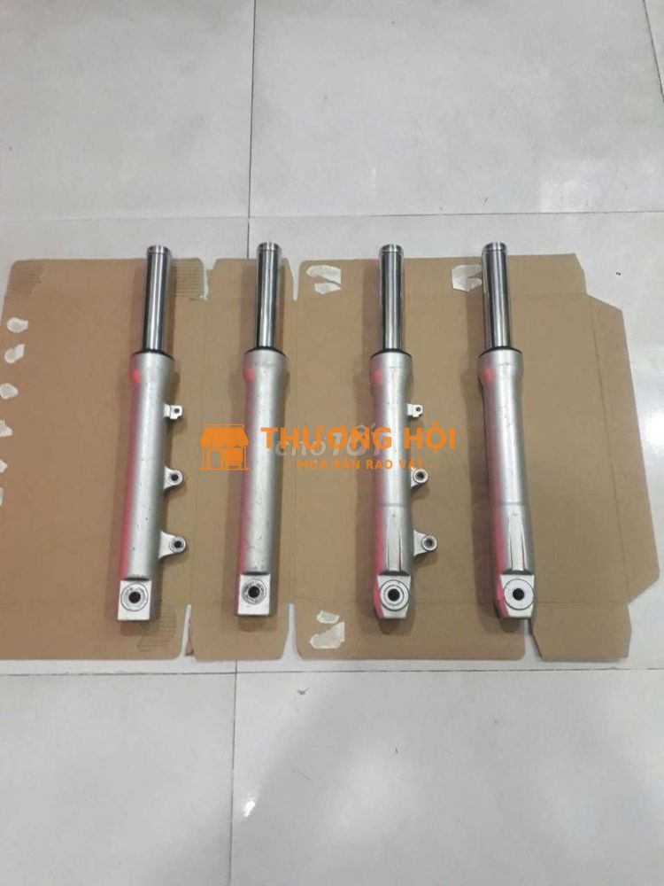 Phuộc trước SH Việt Nam tháo xe Sài chung Quantum