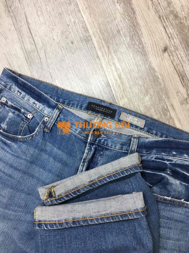 AÉROPOSTALE. size. 36