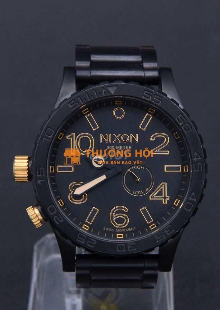 Đồng hồ Nixon Thụy Sĩ