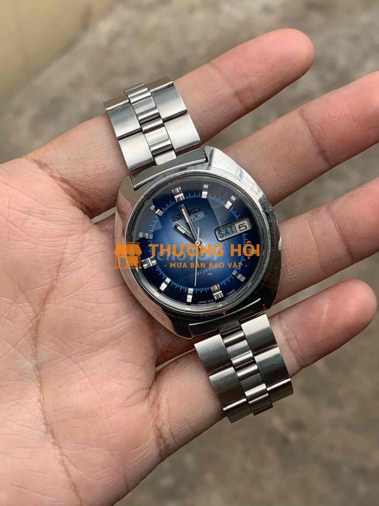 Seiko 5 Actus