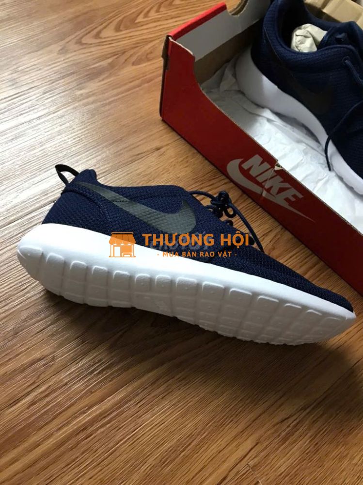 Giày chạy bộ thể thao nike