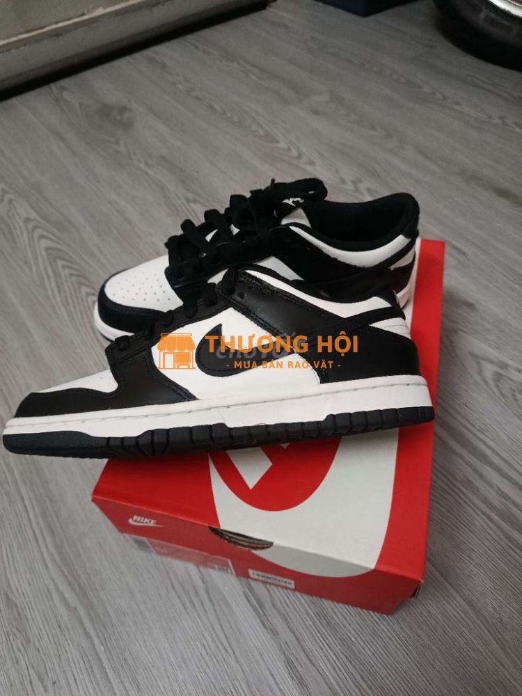 Giày Nike duk low panda size 38 Real full box
