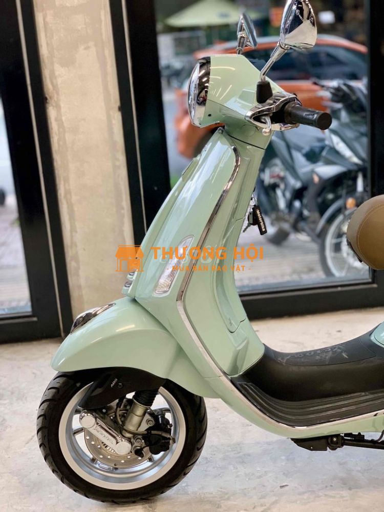 Vespa Primavera 125 ABS 2023 chính chủ, odo 7.000