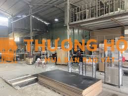03 Thợ Chính + 03 Phụ Gỗ Công Nghiệp