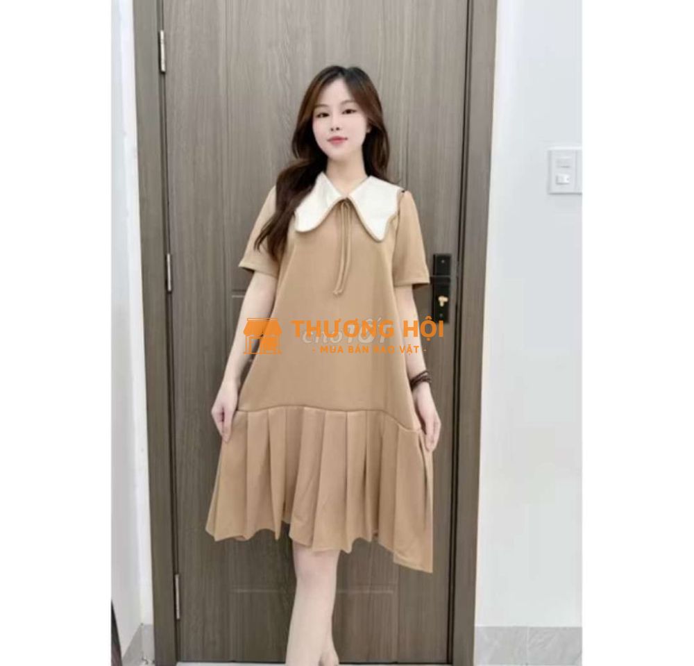 Đầm xuông xếp ly