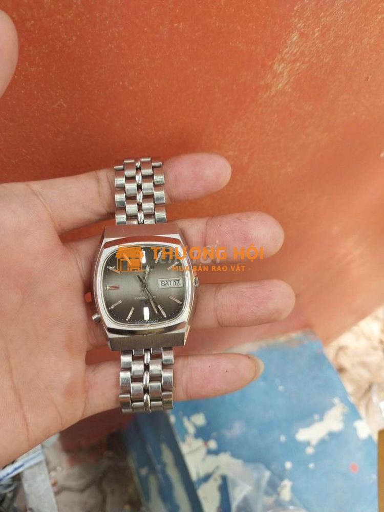Citizen pin lai cơ 36000 dao động
