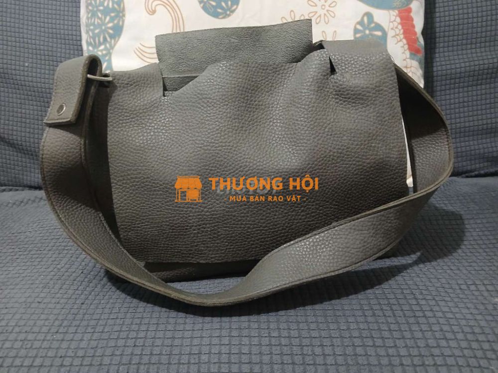 Túi xách da lộn